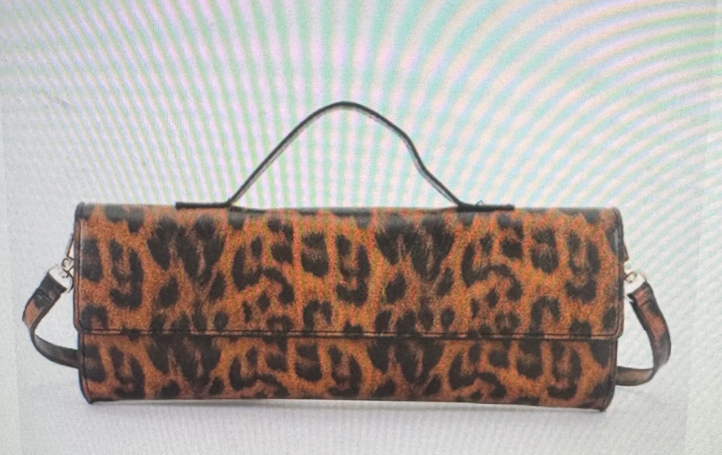 Leopard Clutch